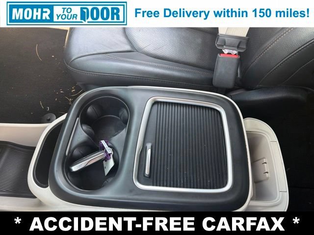 Used 2017 Chrysler Pacifica Touring-L Plus w/ Advanced Safetytec Group FWD image 27