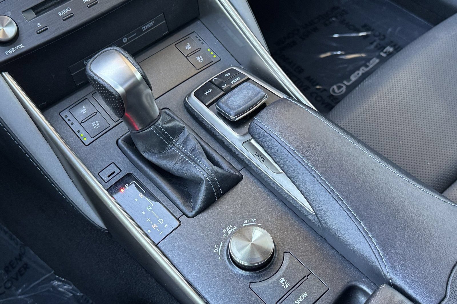 Used 2020 Lexus IS 300 F Sport w/ Blackline Edition RWD image 21