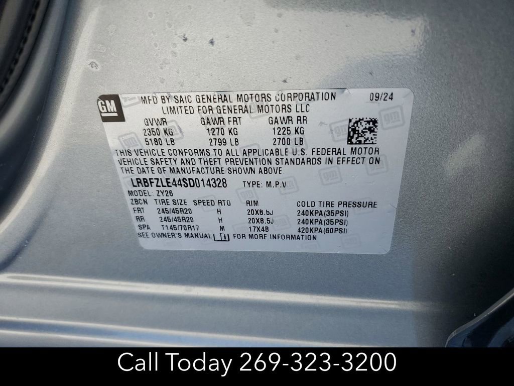 New 2025 Buick Envision Sport Touring image 34