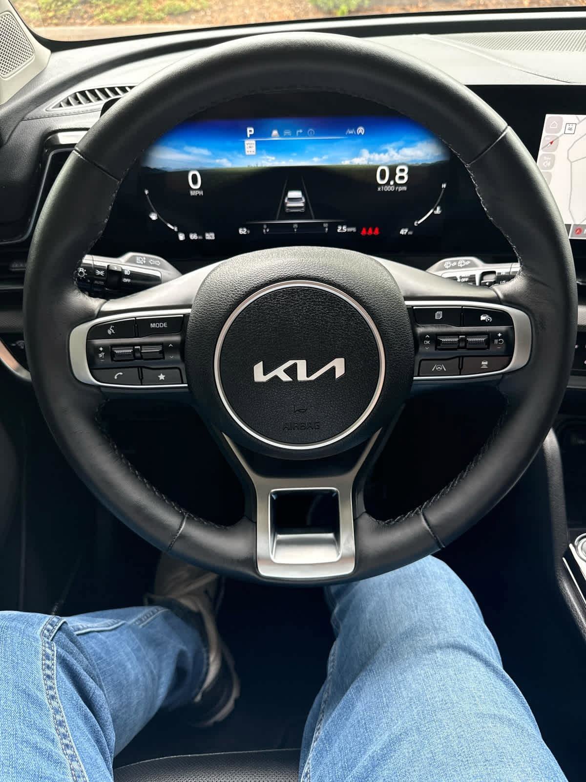 Used 2025 Kia Sportage SX image 26
