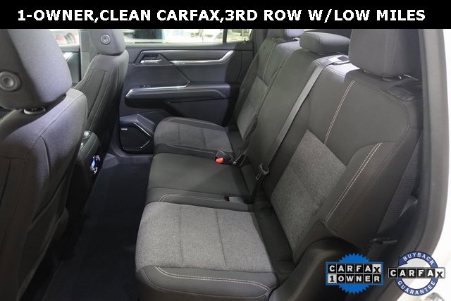 Used 2025 GMC Acadia Elevation image 3