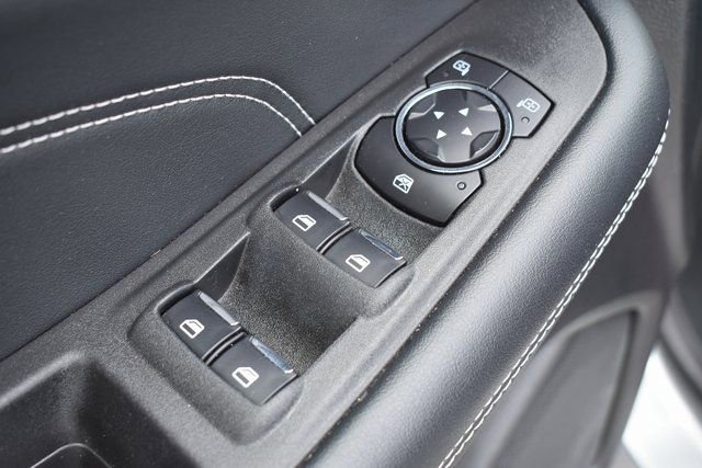 Used 2024 Ford Edge Titanium image 15