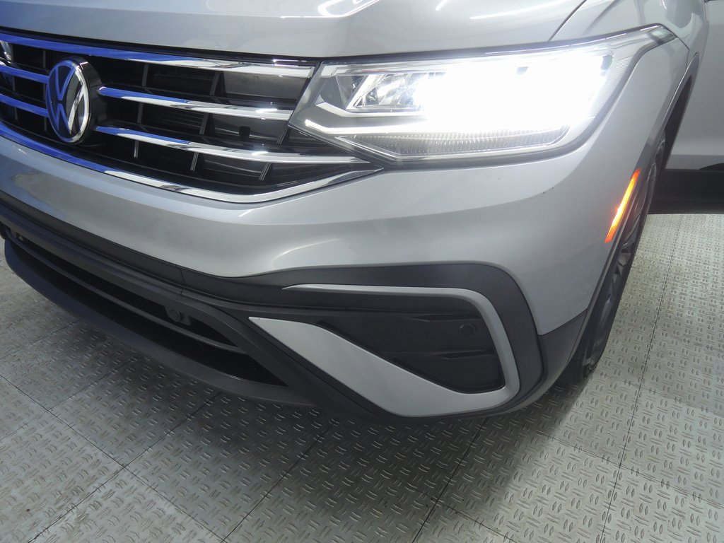 Used 2022 Volkswagen Tiguan SE image 46