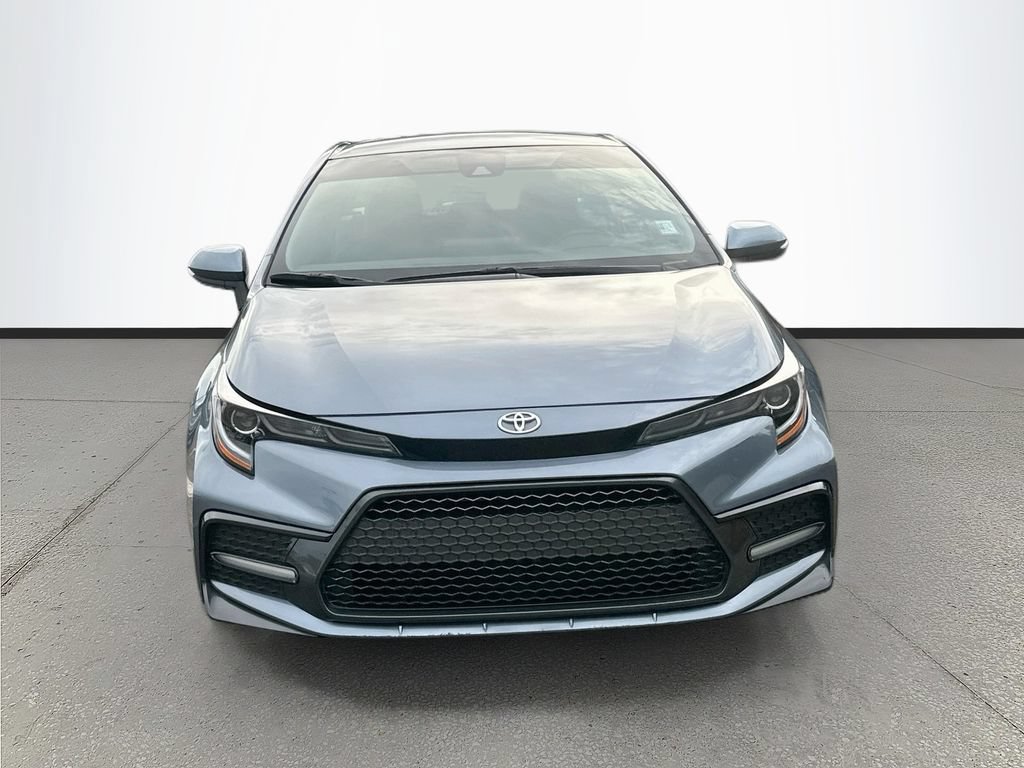 Used 2022 Toyota Corolla SE FWD image 2