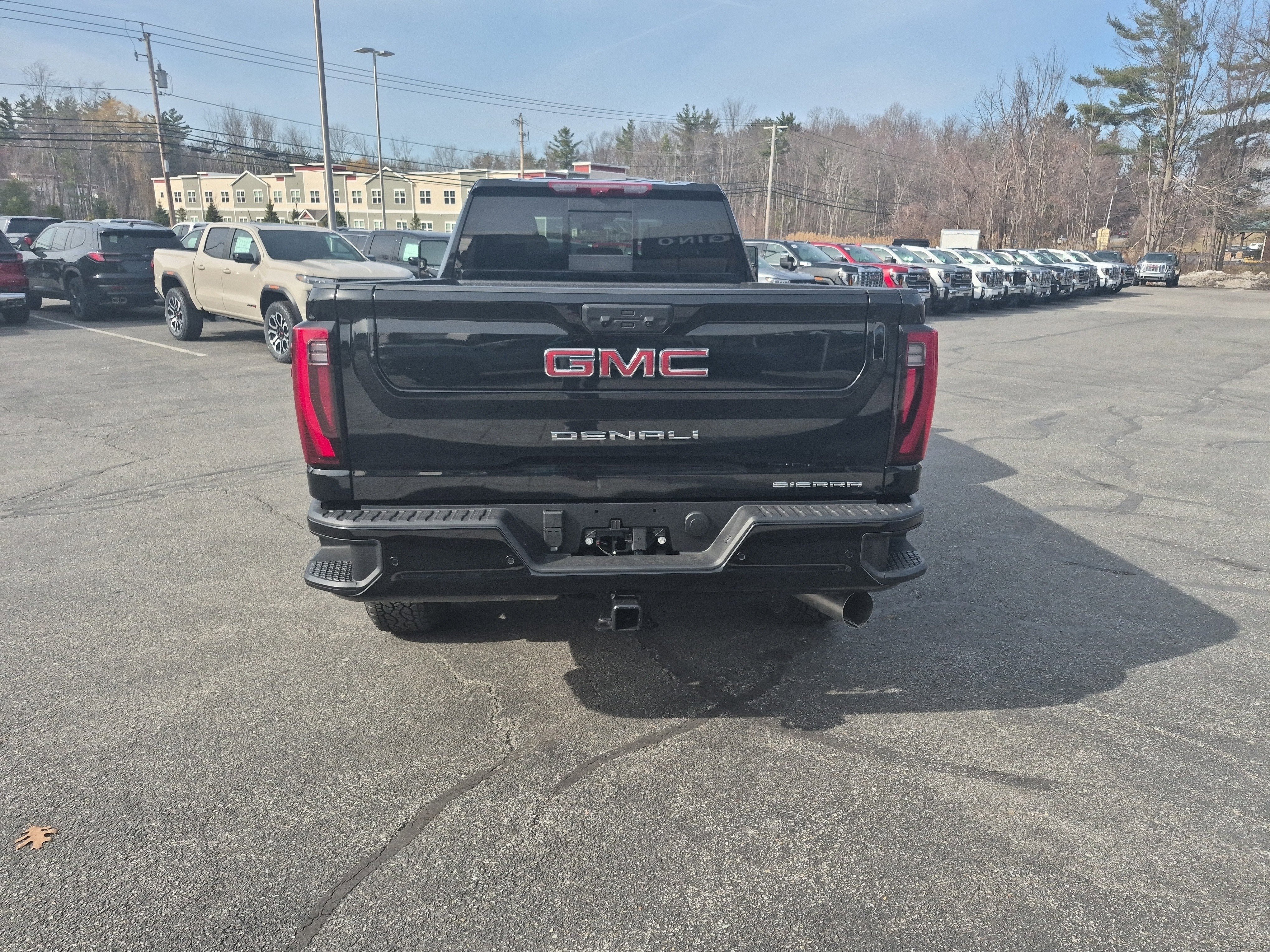 New 2026 GMC Sierra 2500 Denali w/ Technology Package AWD/4WD image 17