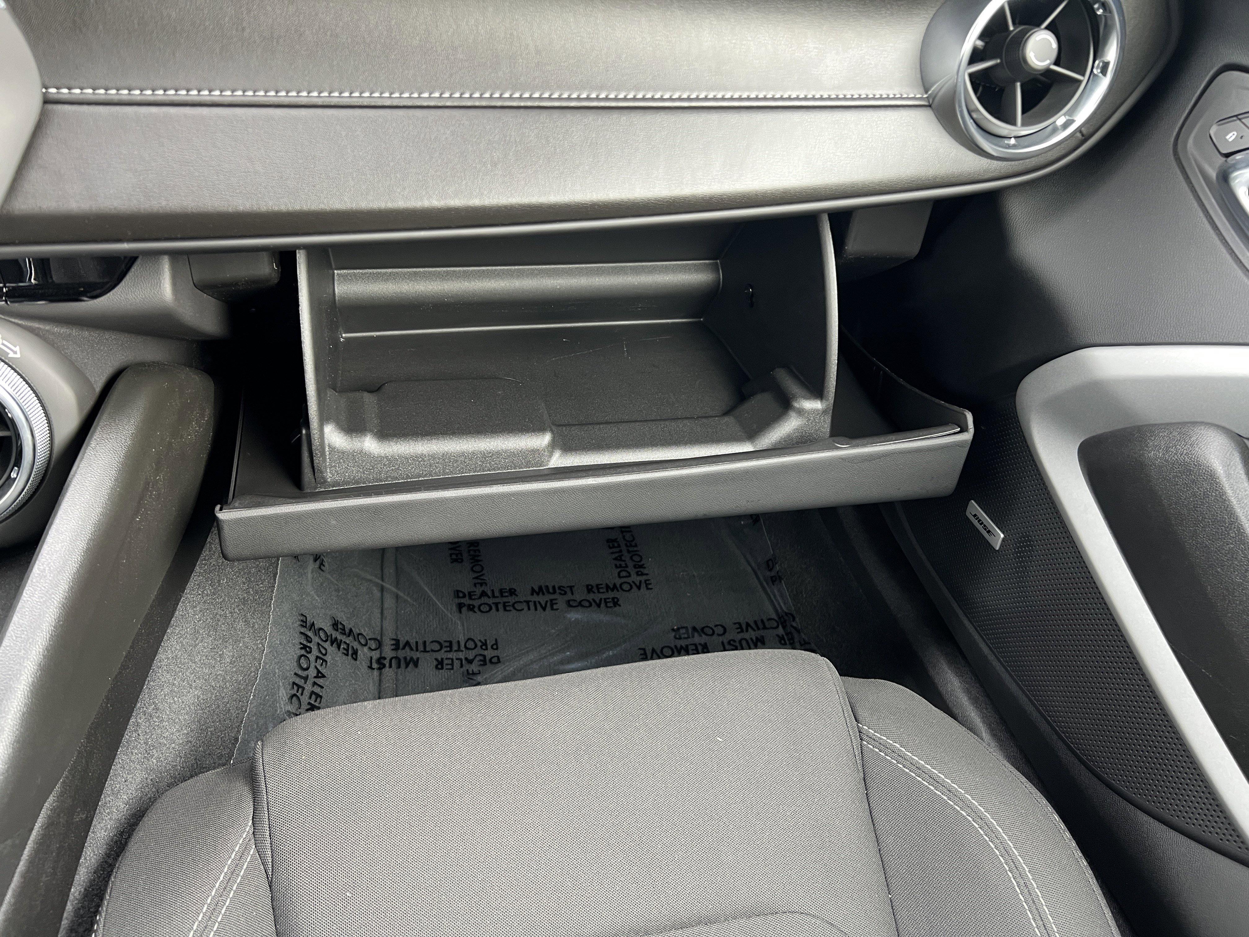 Used 2022 Chevrolet Camaro LT image 33