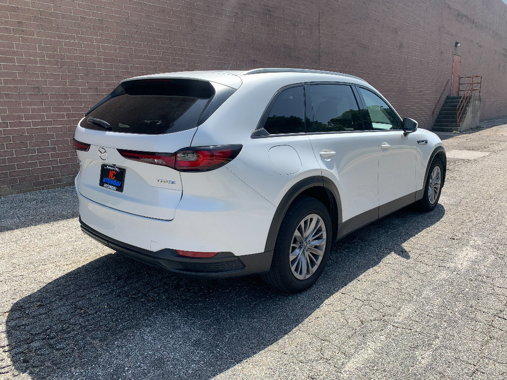 Used 2024 MAZDA CX-90 Plug-In Hybrid w/ Preferred AWD/4WD image 5