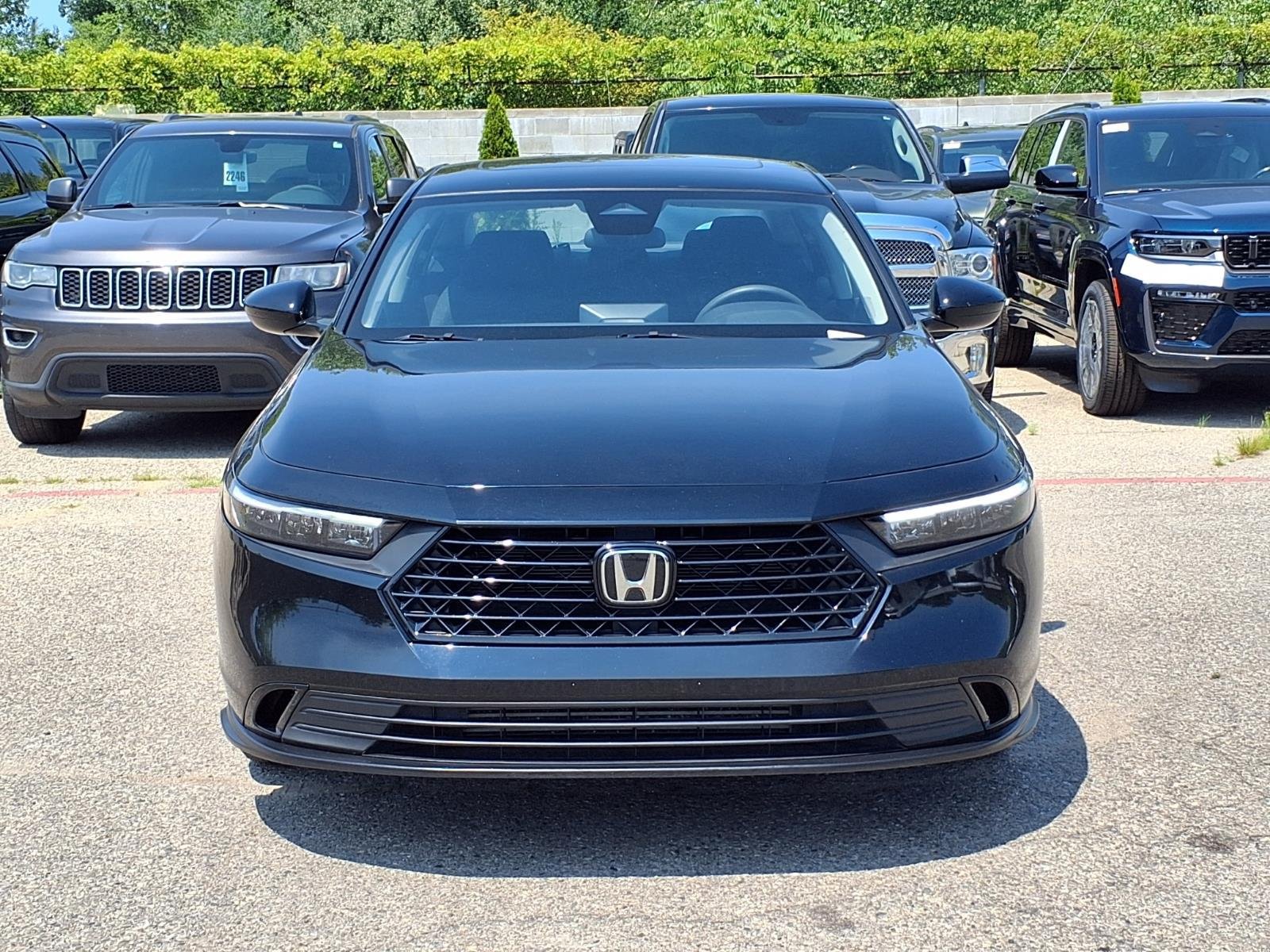 Used 2024 Honda Accord EX image 14
