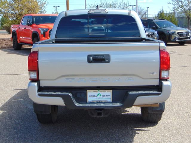 Used 2018 Toyota Tacoma TRD Sport image 5