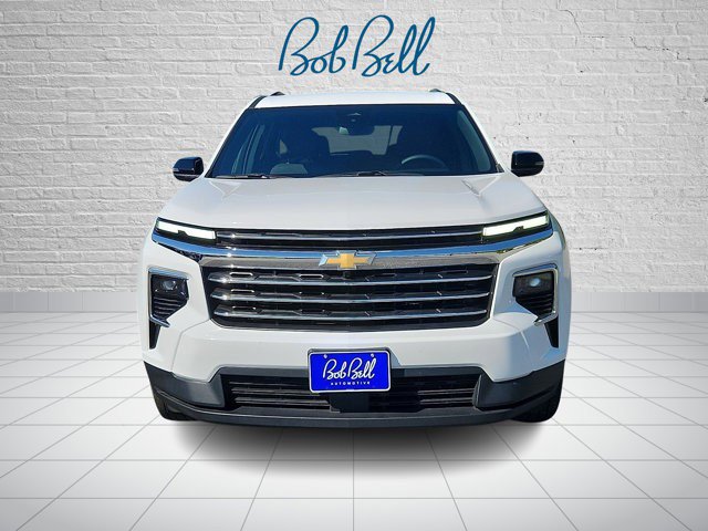 Certified 2025 Chevrolet Traverse LT FWD image 2