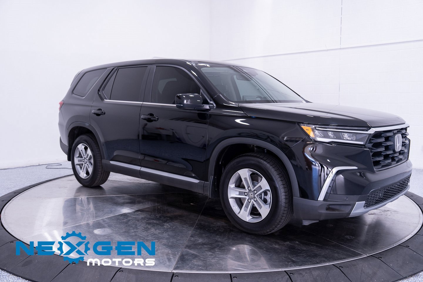 Used 2025 Honda Pilot EX-L