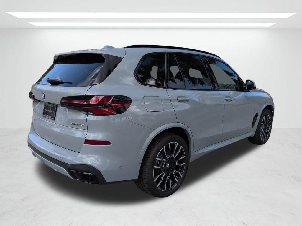 New 2026 BMW X5 xDrive40i w/ M Sport Package image 4