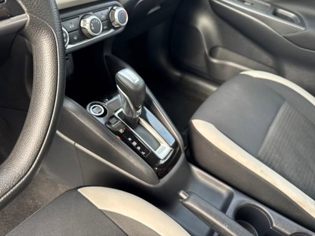 Used 2021 Nissan Versa SV image 22