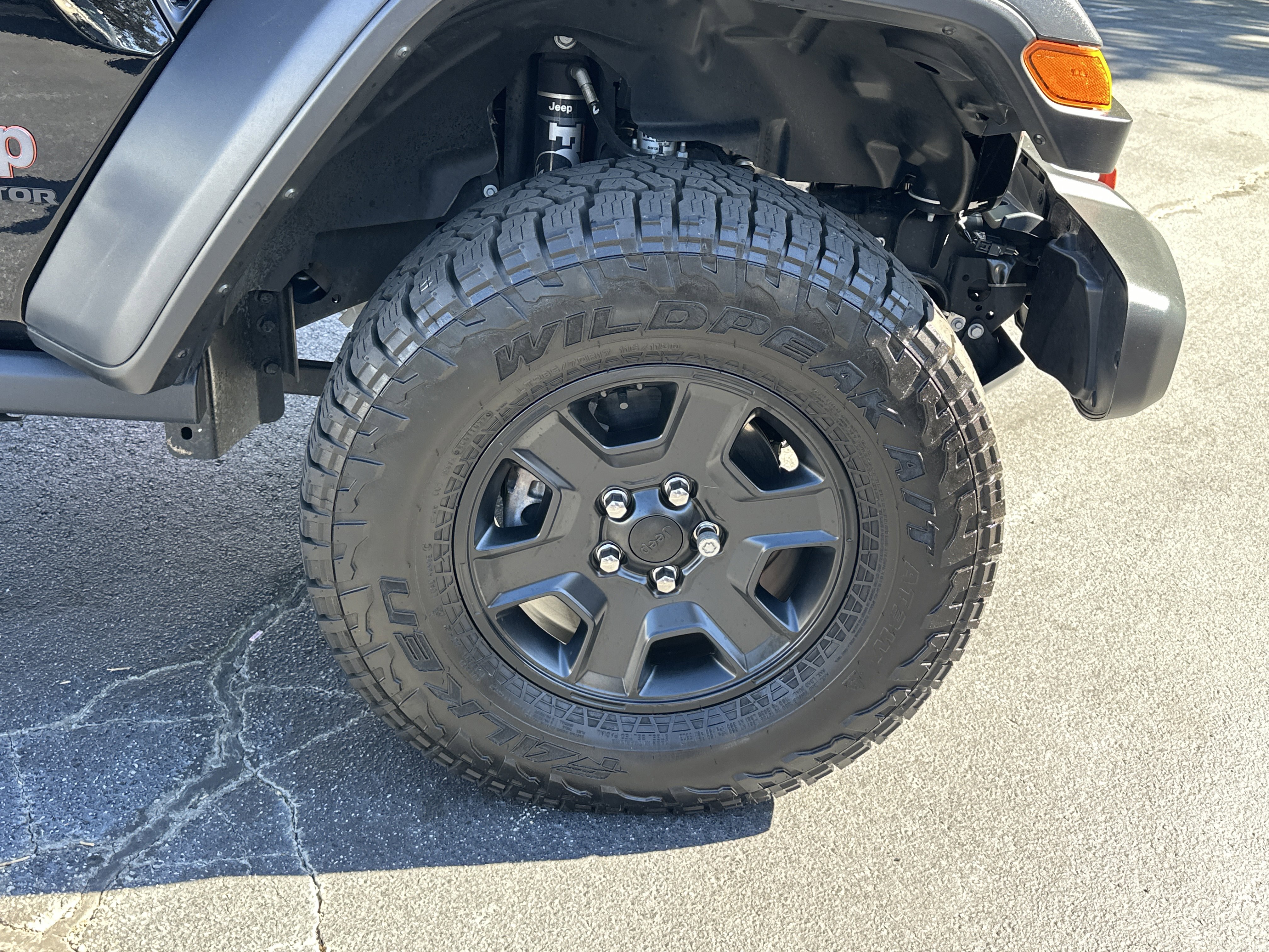 Used 2022 Jeep Gladiator Mojave w/ Trailer Tow Package image 16