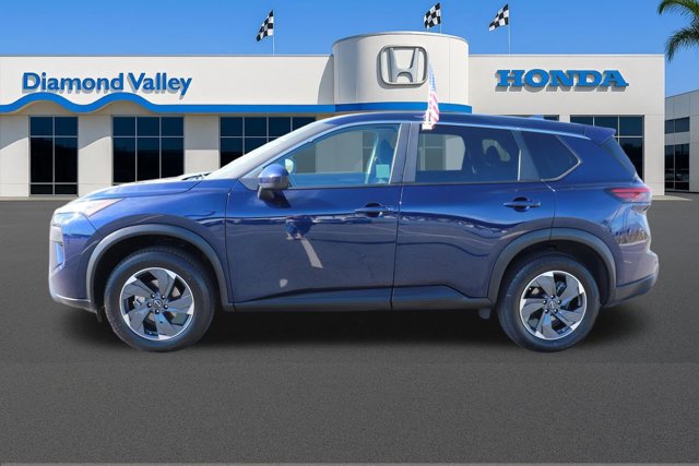Used 2025 Nissan Rogue SV image 7