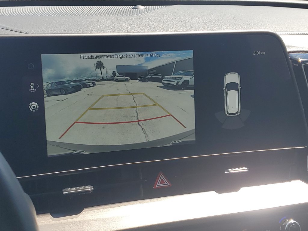 Used 2025 Kia Sportage EX FWD image 35