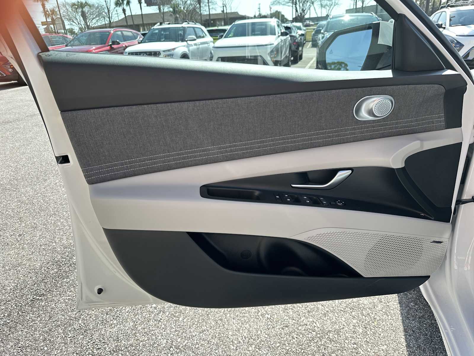 New 2026 Hyundai Elantra Limited w/ Cargo Package image 14