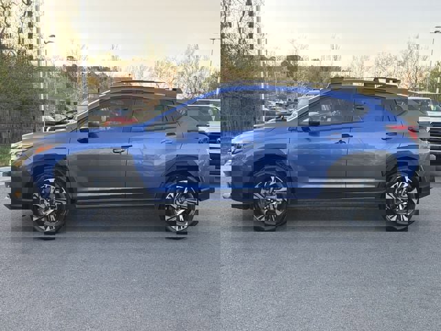 Used 2025 Subaru Crosstrek 2.0i Premium image 6