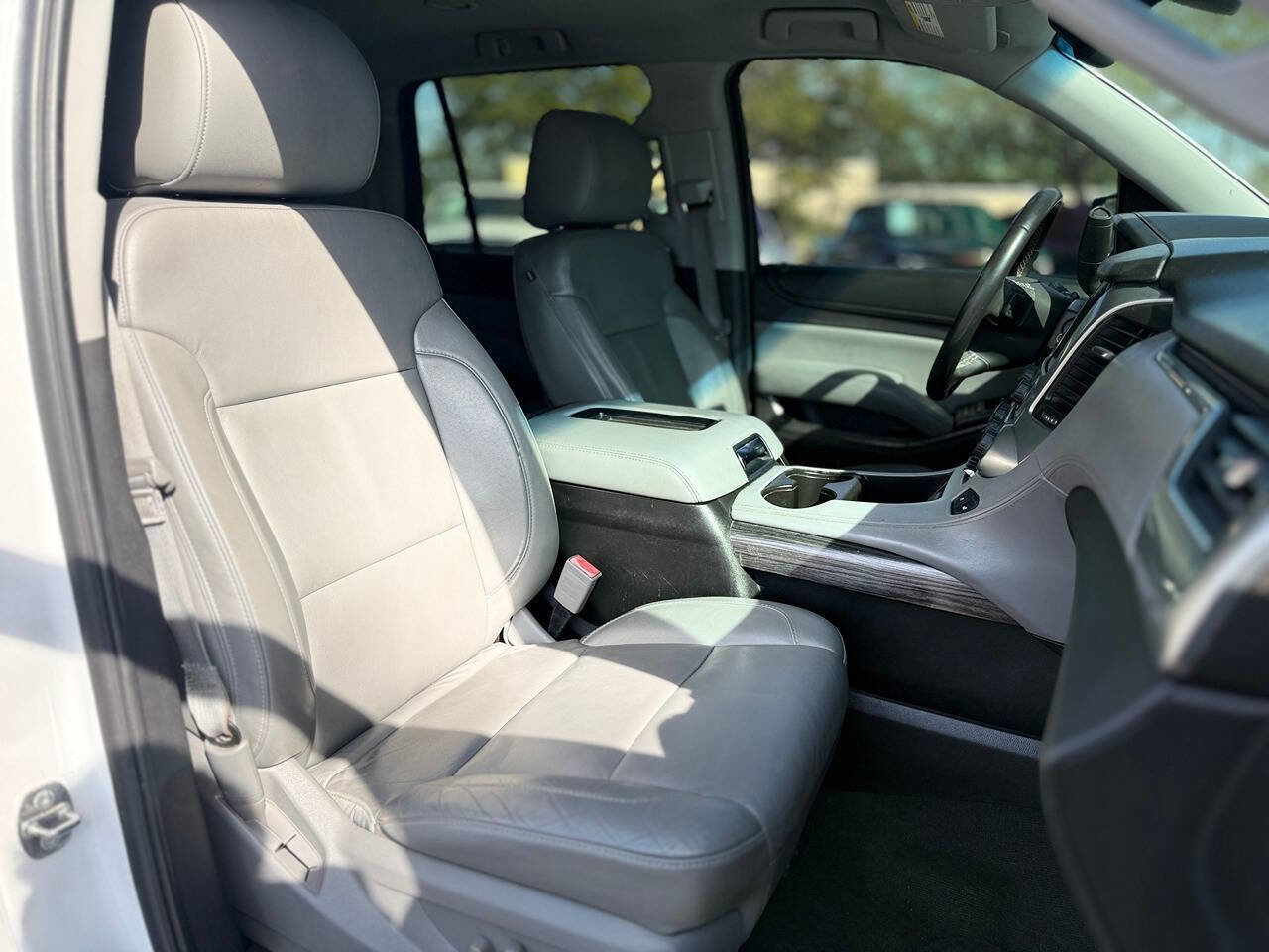 Used 2015 Chevrolet Tahoe LT image 28