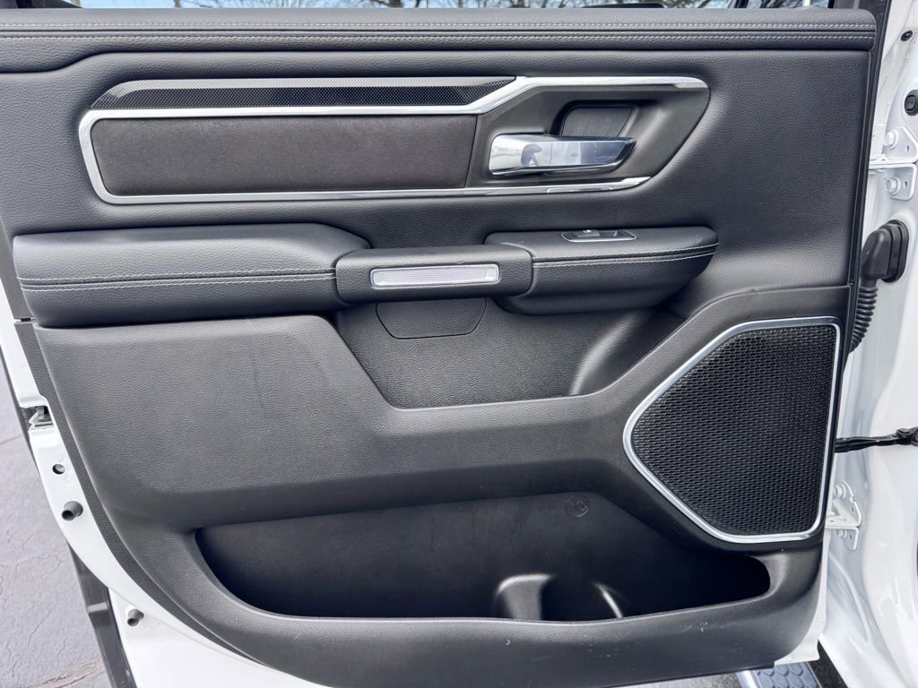 Used 2022 RAM 1500 Laramie w/ Sport Appearance Package image 32