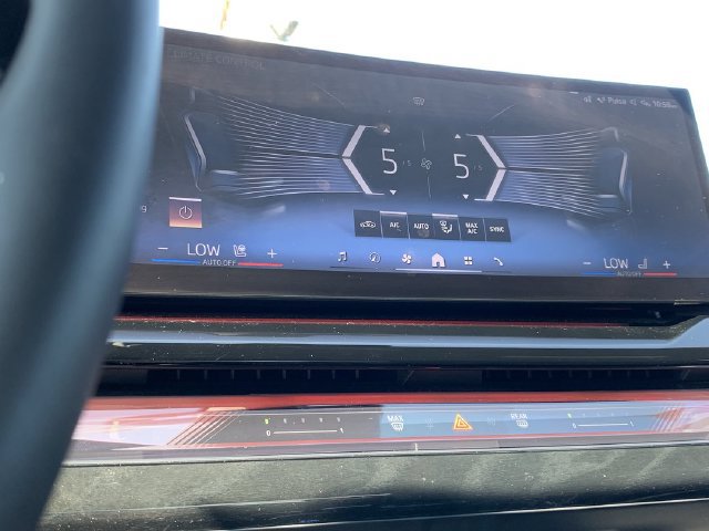 Used 2024 BMW i5 eDrive40i RWD image 30