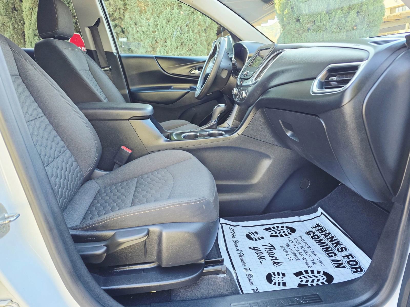 Used 2020 Chevrolet Equinox LT AWD/4WD image 27