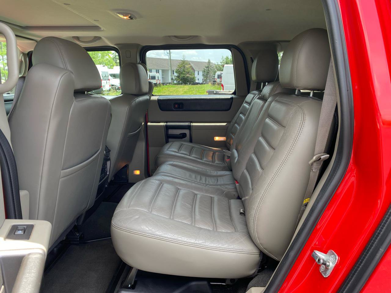 Used 2004 HUMMER H2 AWD/4WD image 28