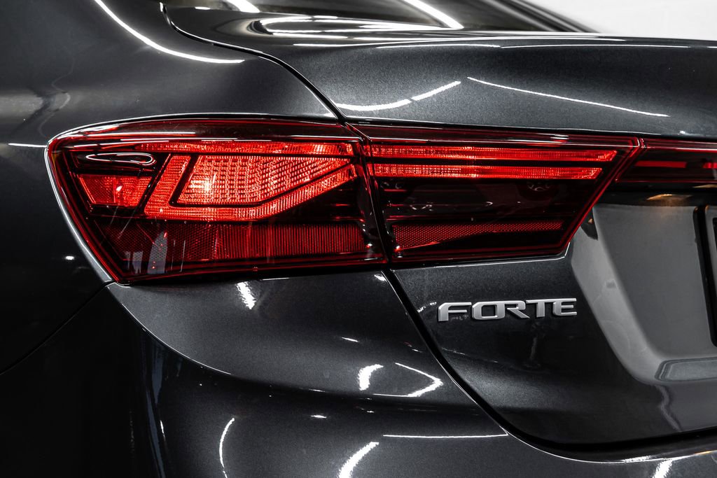 Used 2024 Kia Forte LXS image 14