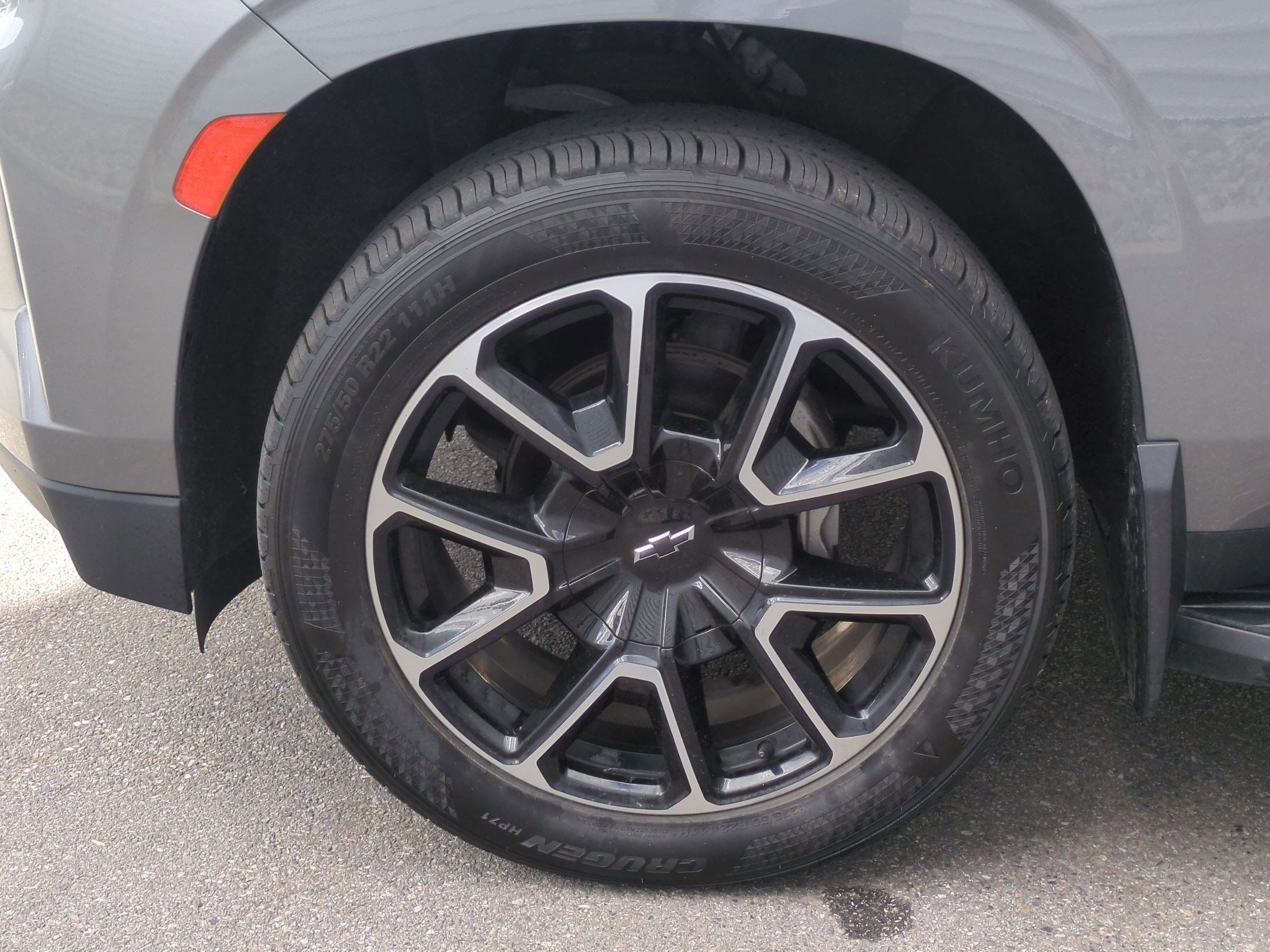 Used 2021 Chevrolet Tahoe RST w/ Luxury Package AWD/4WD image 11