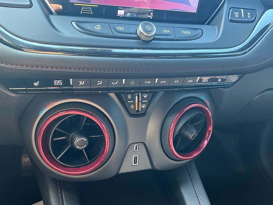 Used 2019 Chevrolet Blazer RS AWD/4WD image 23