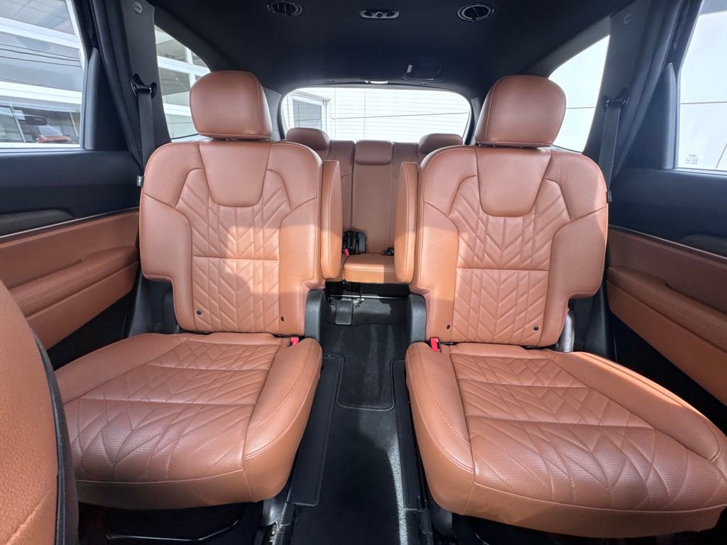Used 2023 Kia Telluride EX X-Line image 24