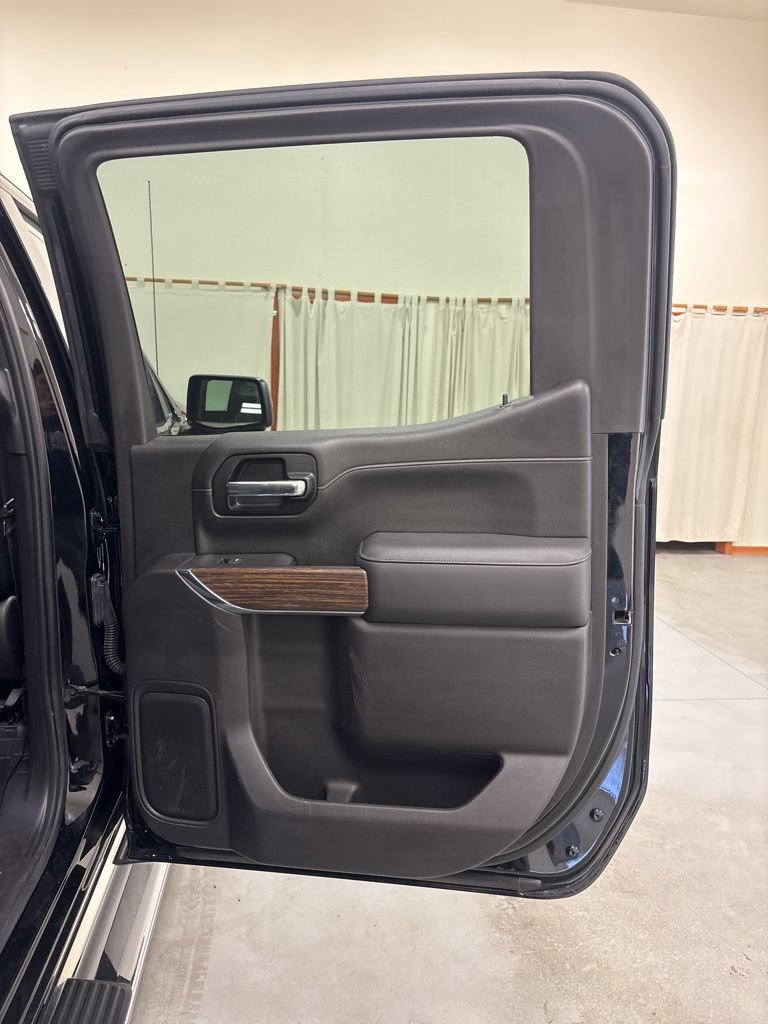 Used 2021 Chevrolet Silverado 1500 High Country w/ Z71 Off-Road Package AWD/4WD image 34