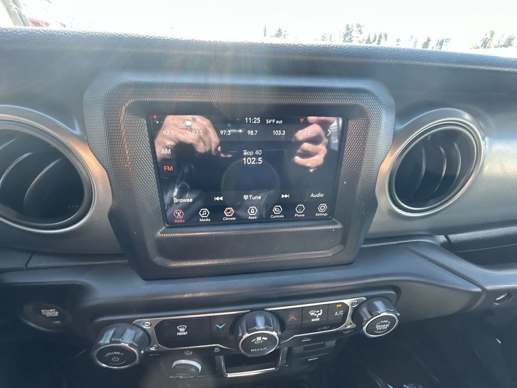 Used 2023 Jeep Wrangler Sport image 16