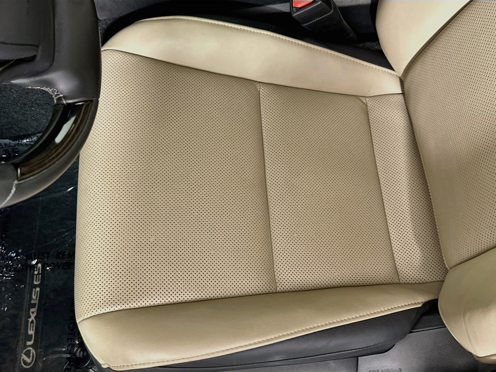 Used 2020 Lexus ES 300h w/ Premium Package FWD image 19