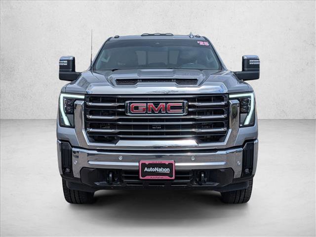 Used 2025 GMC Sierra 2500 SLT w/ SLT Premium Package image 2