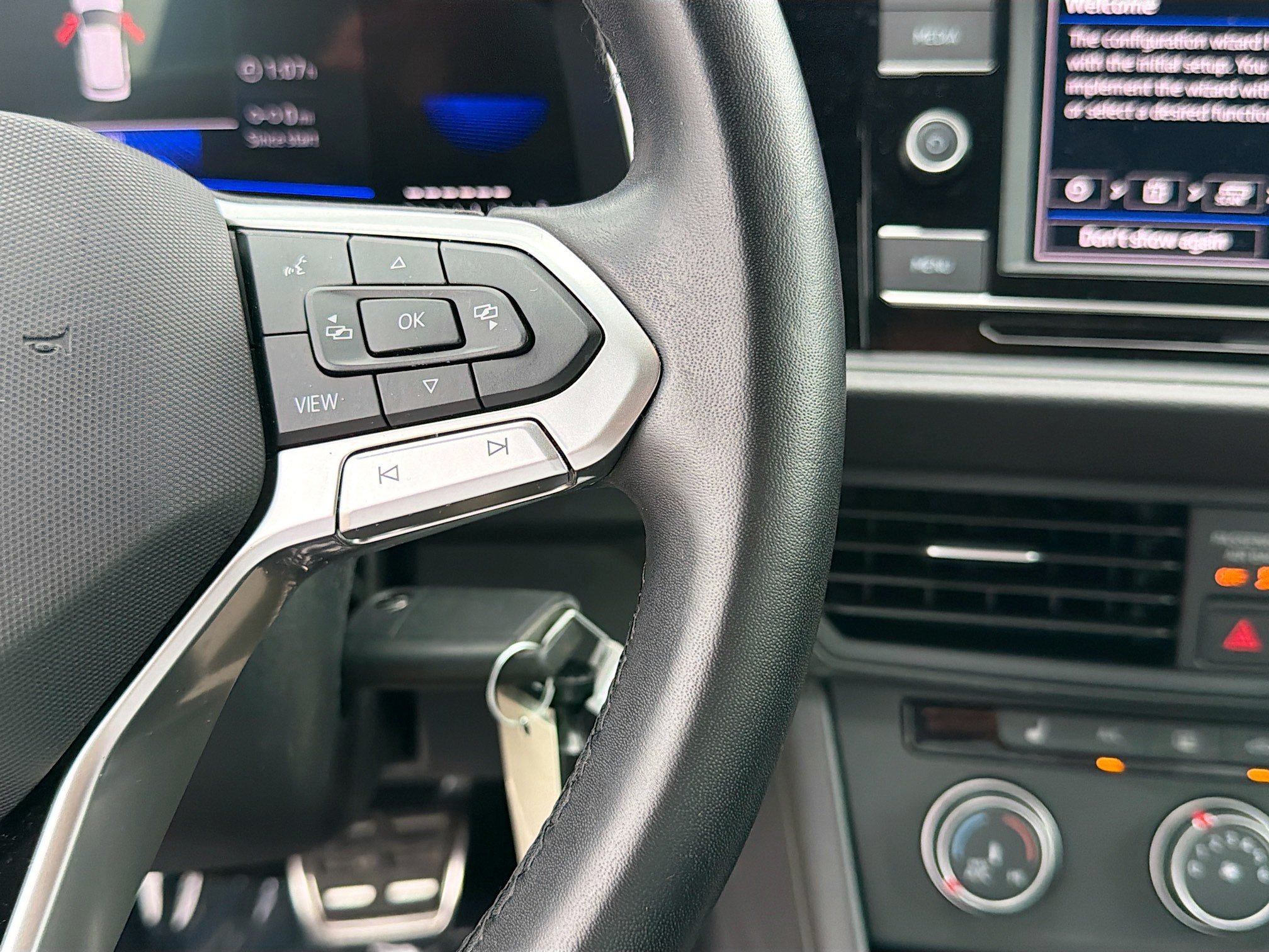 Used 2024 Volkswagen Jetta Sport FWD image 34
