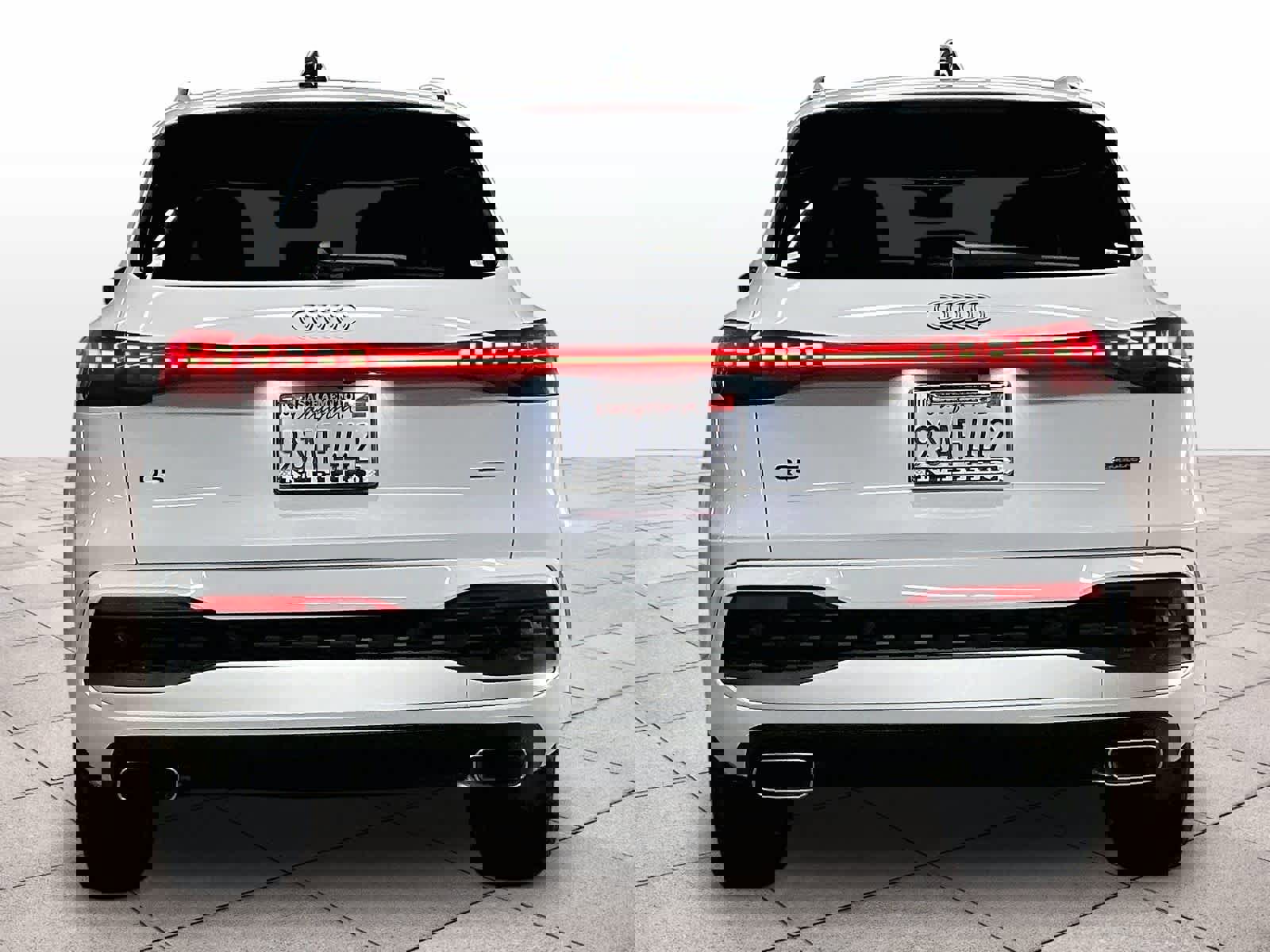 Certified 2025 Audi Q5 Premium Plus w/ Premium Plus image 7