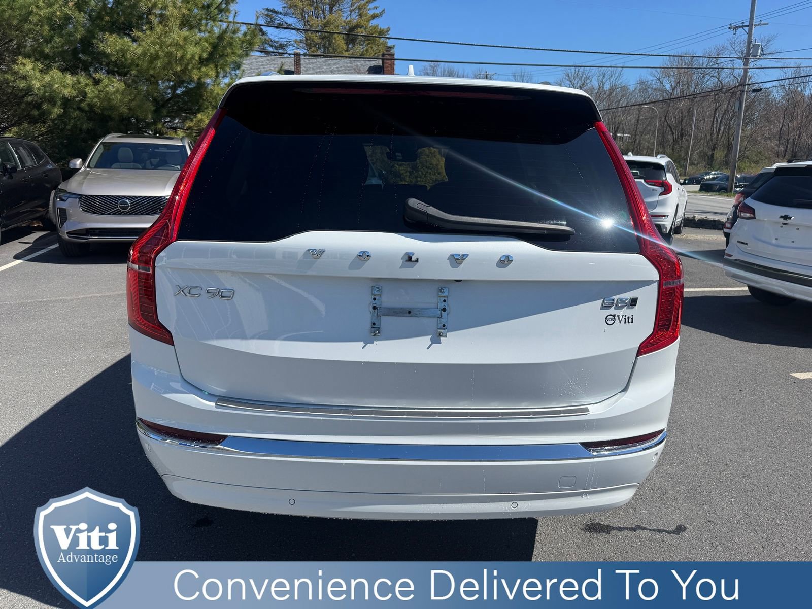 Used 2023 Volvo XC90 B5 Plus w/ Protection Package Premier AWD/4WD image 7