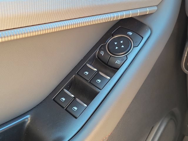 Used 2026 Ford Explorer Active w/ Active Comfort Package RWD image 14
