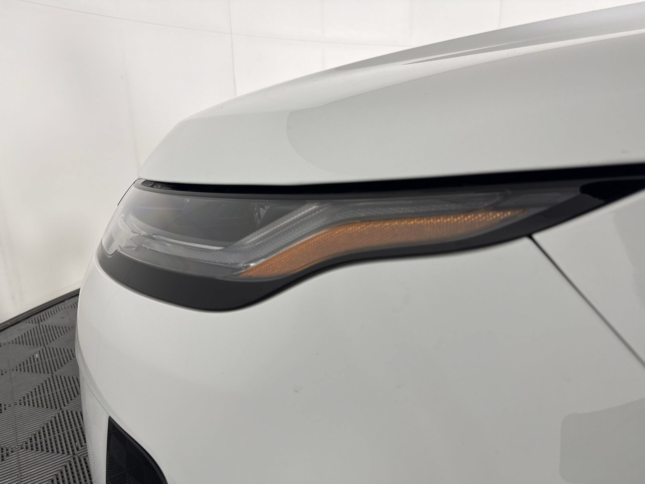 Used 2026 Land Rover Range Rover Evoque S AWD/4WD image 12