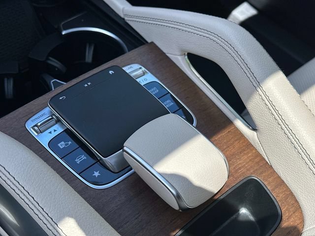 Used 2020 Mercedes-Benz GLE 450 4MATIC image 32