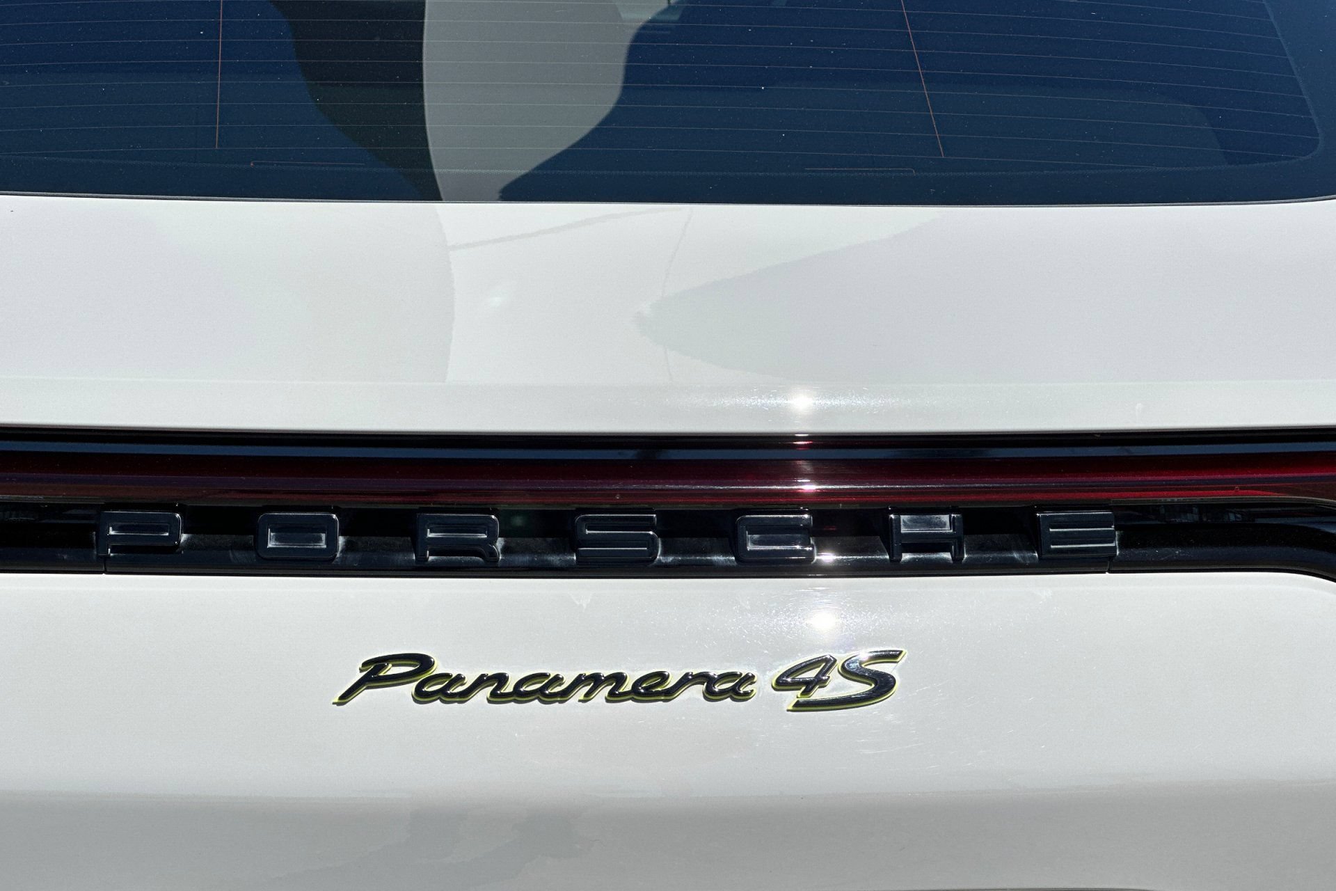 Certified 2022 Porsche Panamera 4S AWD/4WD image 38