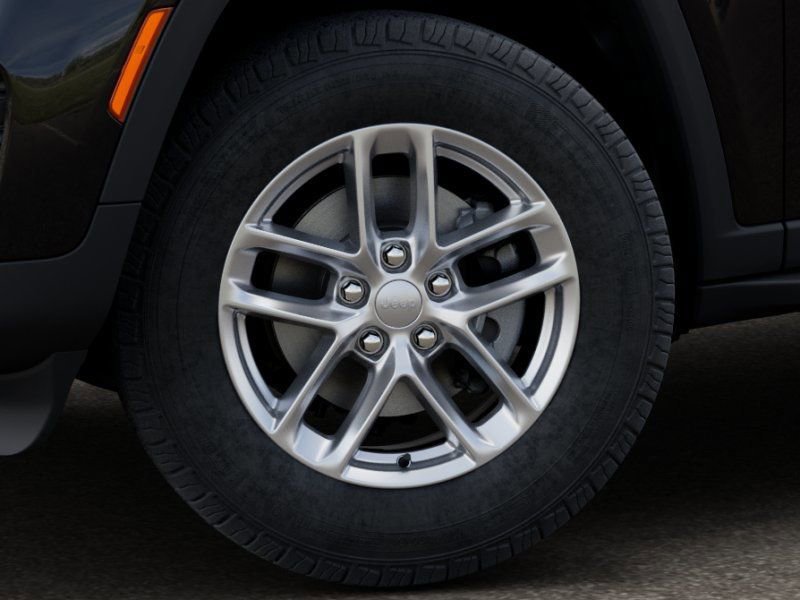 New 2026 Jeep Grand Cherokee Laredo X AWD/4WD image 9