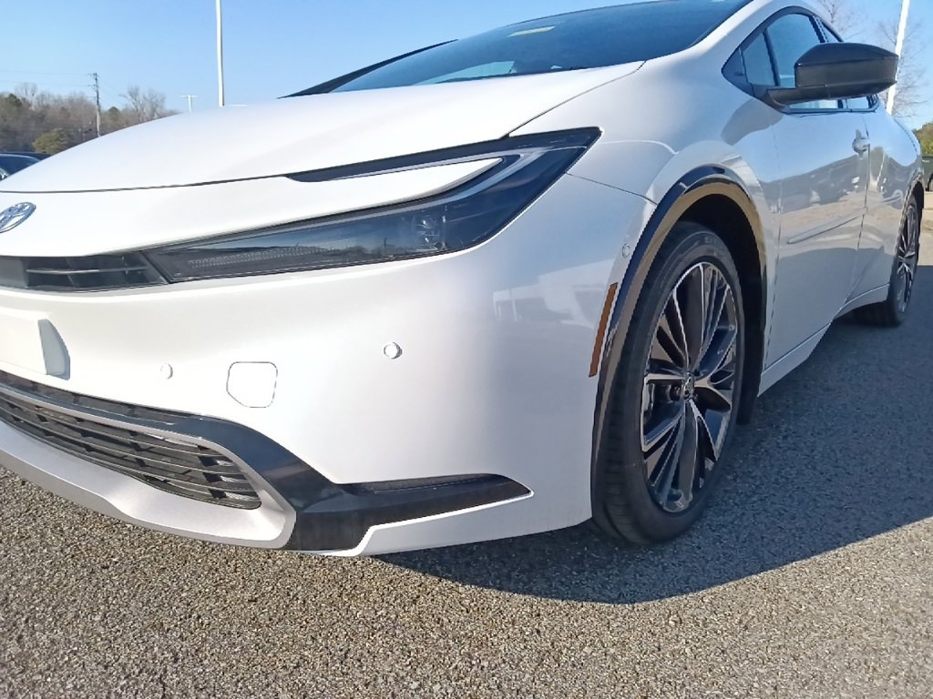 New 2026 Toyota Prius Limited image 9