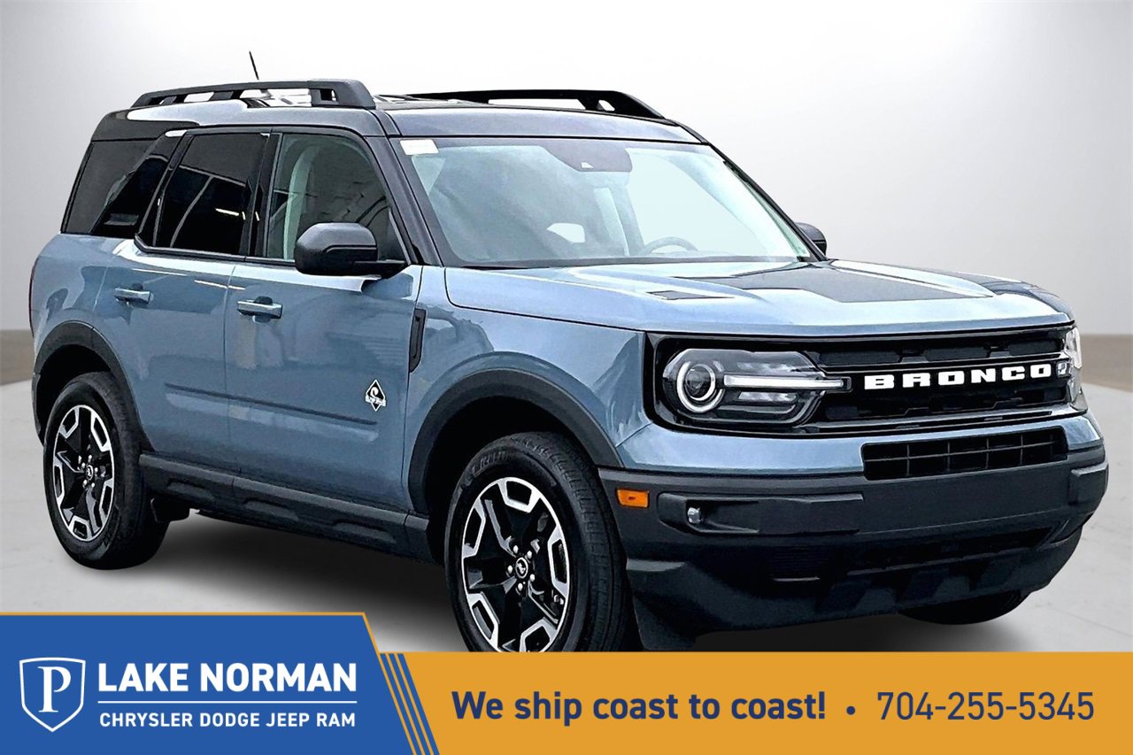 Used 2024 Ford Bronco Sport Outer Banks image 1