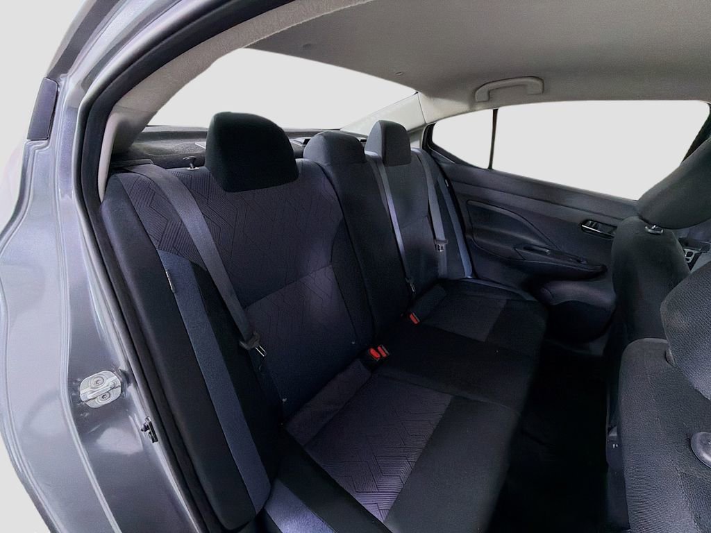 Used 2025 Nissan Versa SV FWD image 26