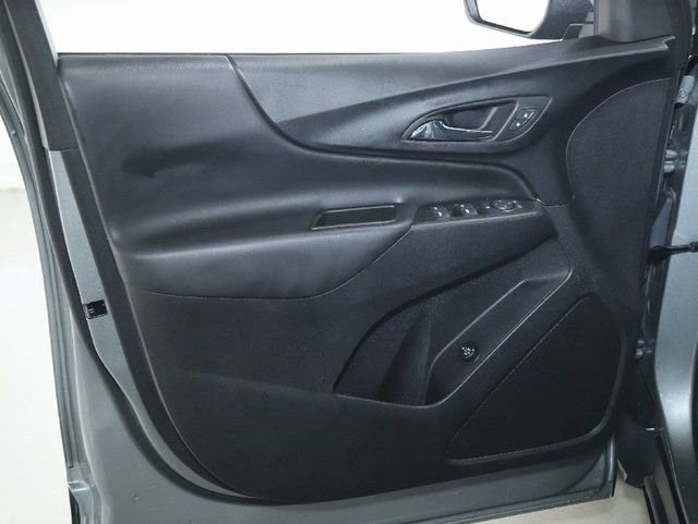 Used 2023 Chevrolet Equinox LT image 15