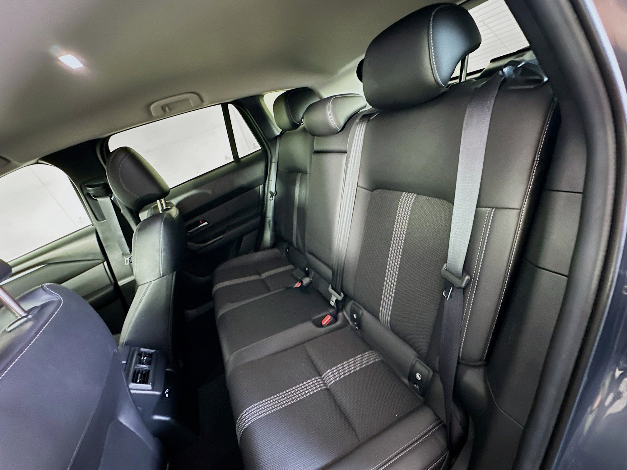 Used 2025 MAZDA CX-50 2.5 Hybrid w/ Preferred Pkg image 25