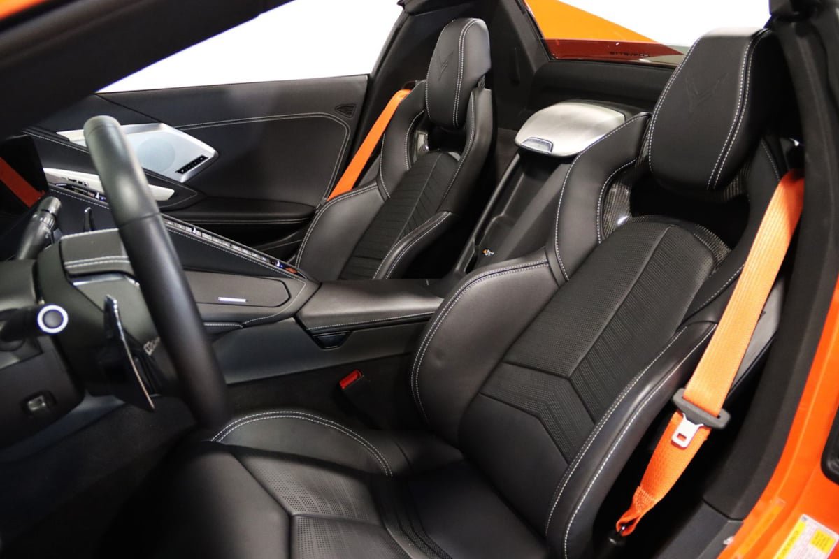 Used 2025 Chevrolet Corvette Z06 RWD image 44