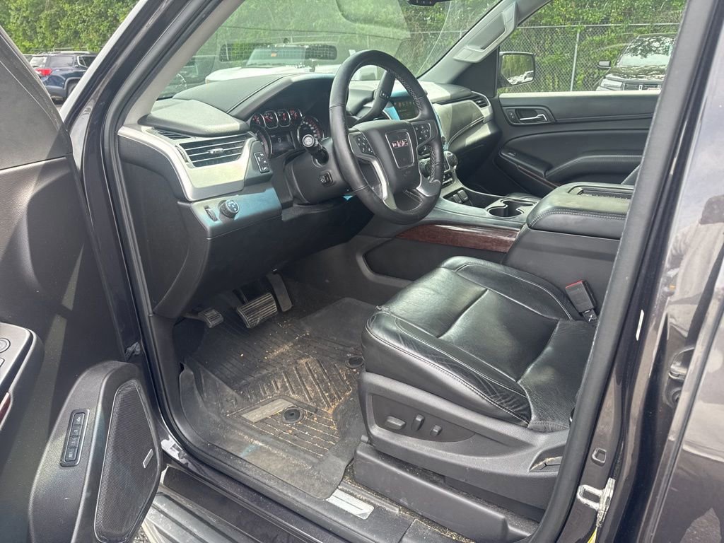 Certified 2016 GMC Yukon XL SLT w/ Open Road Package RWD image 9